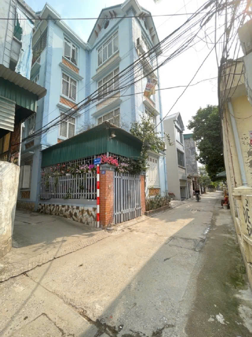 SIÊU RẺ - ĐẤT PHỐ NGỌC THỤY - 88M2 CHỈ 5.X TỶ